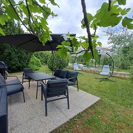 Appartamento Greta Vrbnik Esterno foto