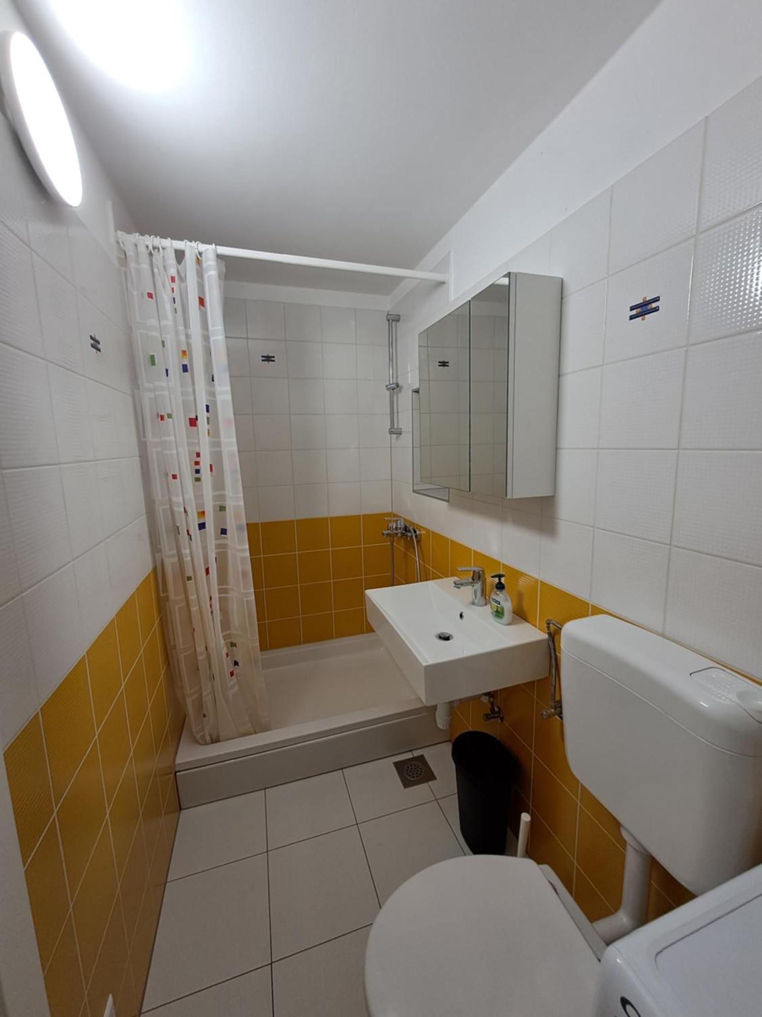 Appartamento Greta Vrbnik Esterno foto
