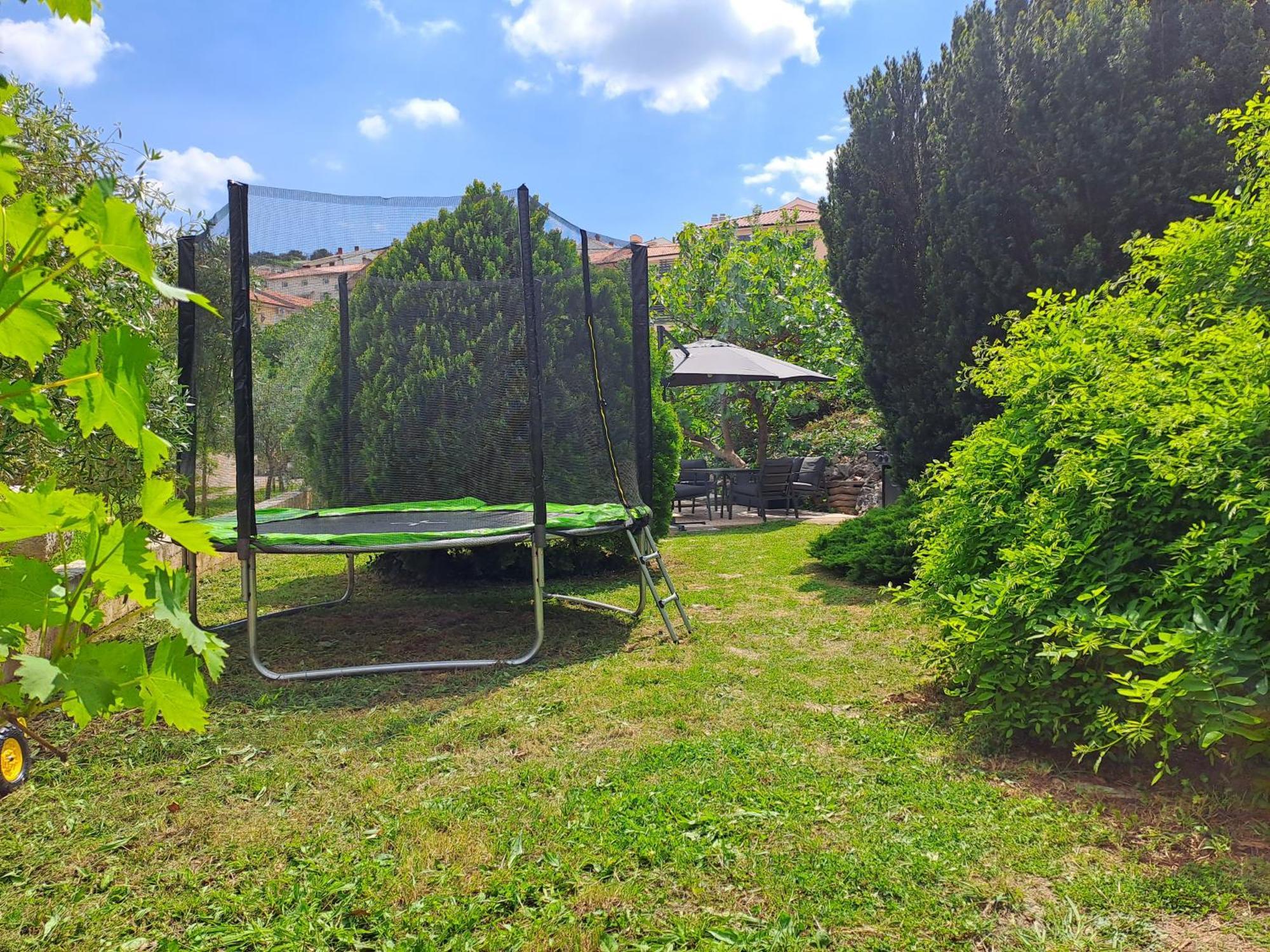 Appartamento Greta Vrbnik Esterno foto